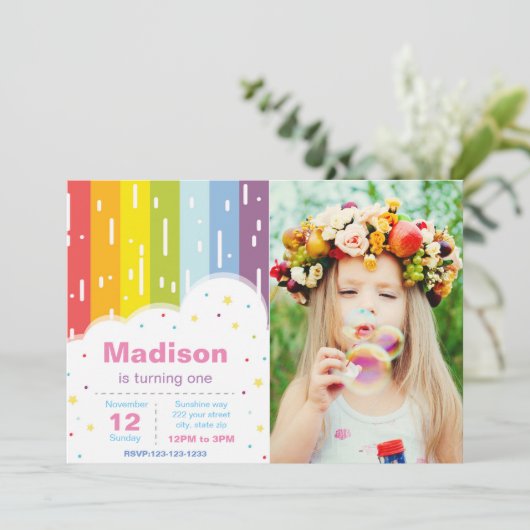 Rainbow Birthday Uitnodiging (Staand voorkant)