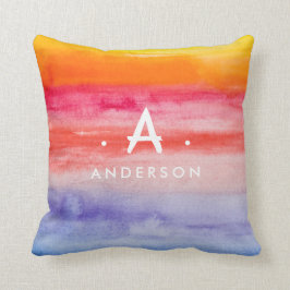 Rainbow Bright Waterverven Familienaam Monogram Kussen