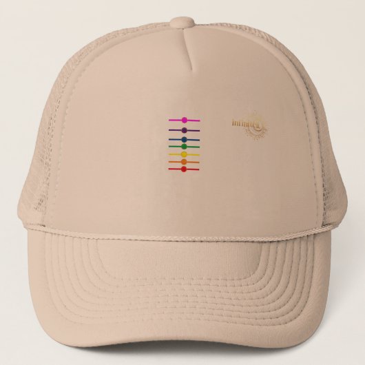 Rainbow Chakra Stripes infiniteLi Trucker Hat Pet (Voorkant)