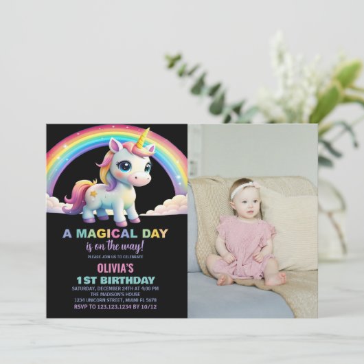 Rainbow Cloud Unicorn Birthday Invitations w foto Kaart (Staand voorkant)