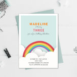 Rainbow Clouds Birthday Party Kaart<br><div class="desc">Een regenboogverjaardagsthema met een illustratie van een regenboog,  en een blauwe hemel.</div>