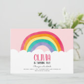 Rainbow Clouds roze Girl Fun Birthday Invitation Kaart (Staand voorkant)