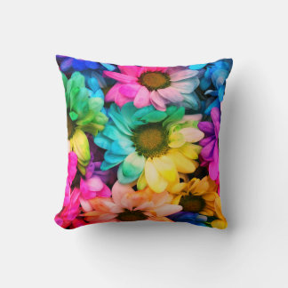 Rainbow Daisy Print Sierkussen