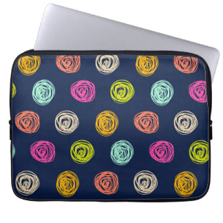 Rainbow Doodle Dot Confetti op marinepapier Laptop Sleeve
