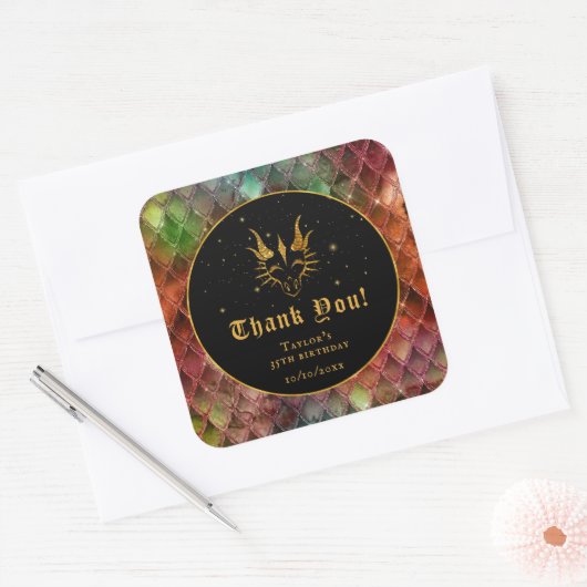 Rainbow Dragon Scales Gouden Verjaardag Dank u Vierkante Sticker (Envelop)