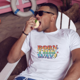 RAINBOW FLAG BORN OP DEZE MANIER RETRO AESTHETICS  T-SHIRT
