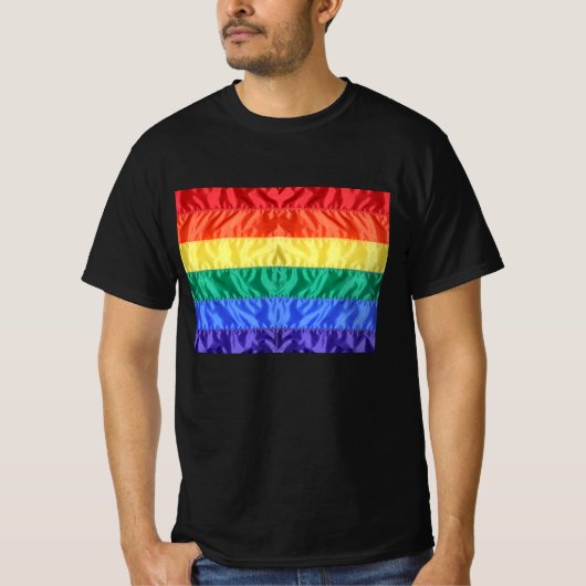 Rainbow Flag Gay Pride LGBTQ LGBT liefde is liefde T-shirt (Voorkant)