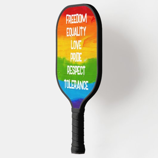 Rainbow Flag LGBTQ Pickleball Paddle – Inclusief (Links)