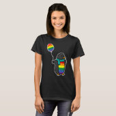 Rainbow Flag Penguin Cute Gay Pride Ally LGBTQ Mon T-shirt (Voorkant volledig)
