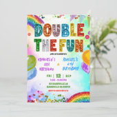 Rainbow Glitter Sequin Sibling Birthday Invitation Kaart (Staand voorkant)