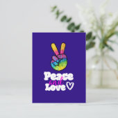 Rainbow Hand Peace Sign Peace and Love Typografie Briefkaart (Staand voorkant)