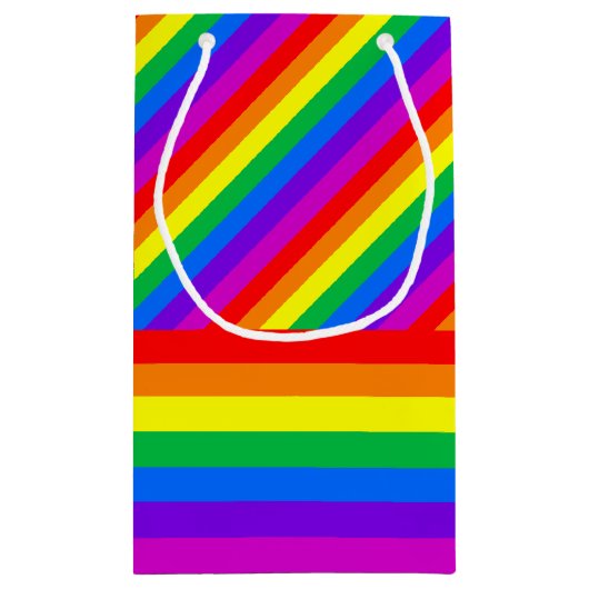 Rainbow Heart Love is Love Wedding Klein Cadeauzakje (Achterkant)