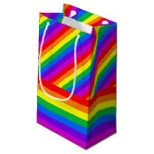 Rainbow Heart Love is Love Wedding Klein Cadeauzakje (Achterkant Gekanteld)