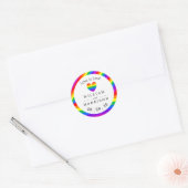 Rainbow Heart Love is Love Wedding Ronde Sticker (Envelop)