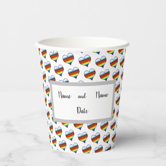 Rainbow Heart Pattern Cups Papieren Bekers (Voorkant)