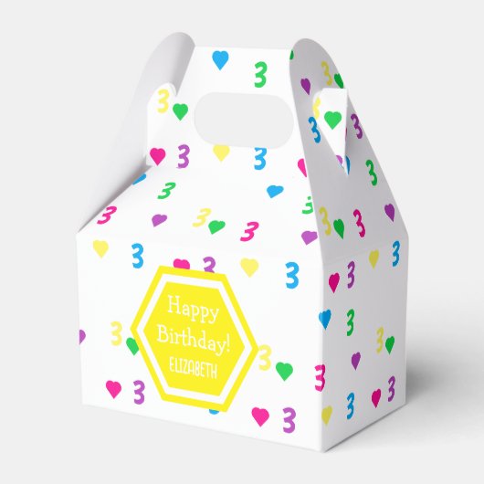 Rainbow Hearts 3e verjaardag Bedankdoosjes (Voorkant Zijde)