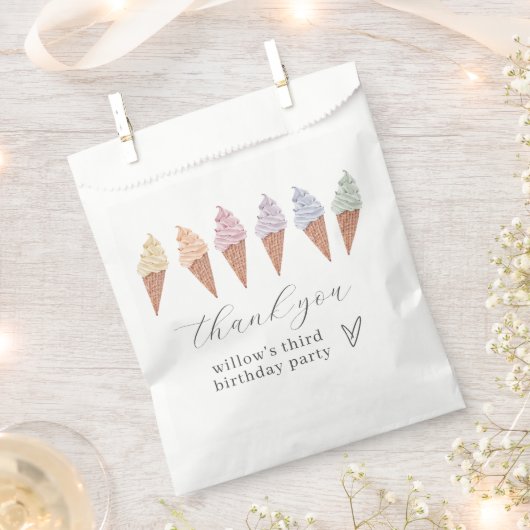 Rainbow Icecream Bedankzakje (Geknipt)