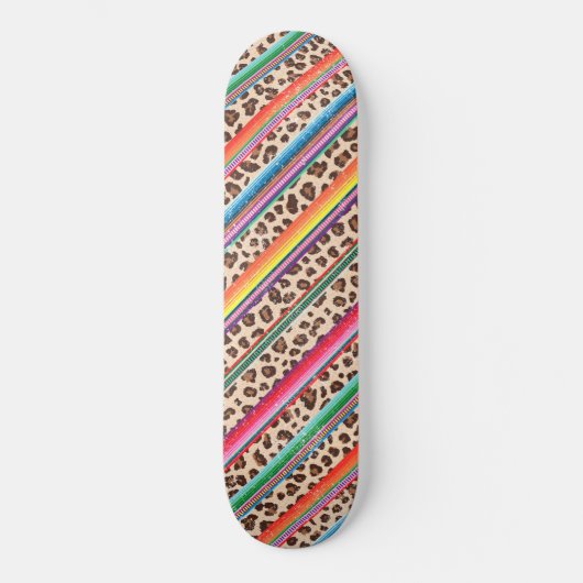 Rainbow Leopard Print Modern Girly Animal Pattern Persoonlijk Skateboard (Voorkant)
