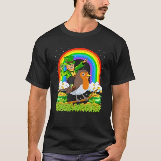 Rainbow Leprechaun Riding American Robin Bird St. T-shirt (Voorkant)