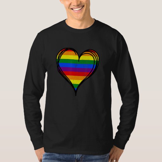 Rainbow LGBTQ Heart Pride Awareness Month Gay Lesb T-shirt (Voorkant)