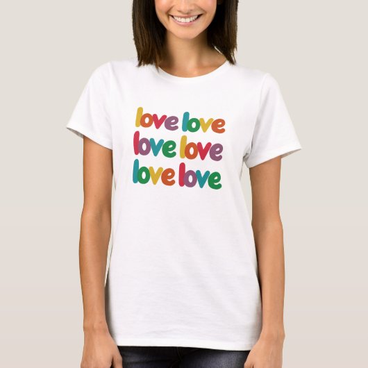 Rainbow Love Typography #3 T-shirt (Voorkant)