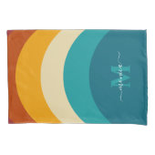 Rainbow Monogram Aangepaste naam Retro Sunset Stri Kussensloop (Voorkant)