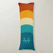 Rainbow Monogram Aangepaste naam Retro Sunset Stri Lichaamskussen (Voorkant Verticaal)