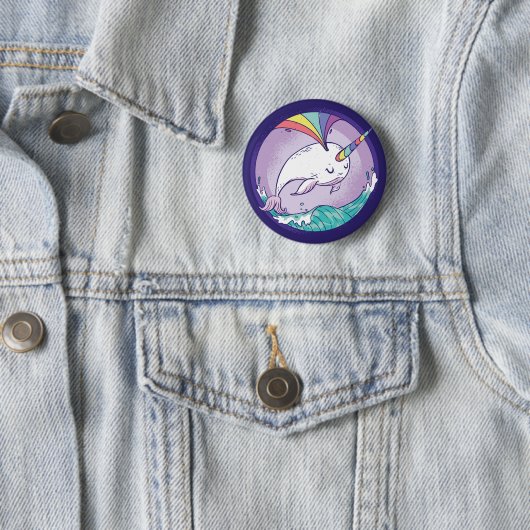 Rainbow Narwhal Ronde Button 5,7 Cm (In situ)