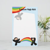 Rainbow Ninja Kick Briefpapier (Staand voorkant)