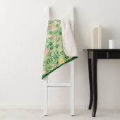 Rainbow of Irish Luck Shamrock Clover Pastel Green Sherpa Deken (In situ)