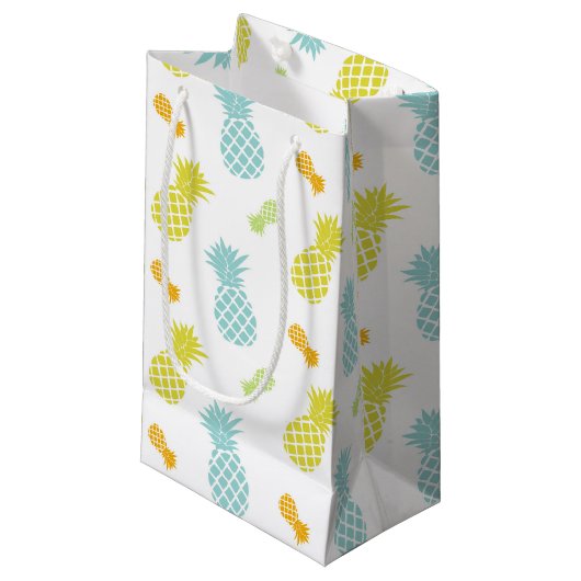 Rainbow Pineapples Patroon Klein Cadeauzakje (Voorkant Gekanteld)
