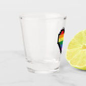 Rainbow Pixel Heart Shot Glas (Links)
