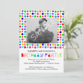Rainbow Polka Dots Birthday Party Invitation Kaart (Staand voorkant)