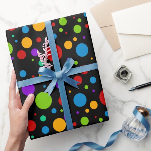 Rainbow Polka Dots Cadeaupapier (Geschenken)