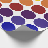 Rainbow Polka Dots on White gift wrap Cadeaupapier (Hoek)
