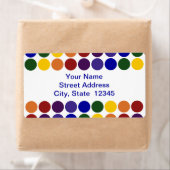 Rainbow Polka Dots op Wit verzendlabel (Insitu)