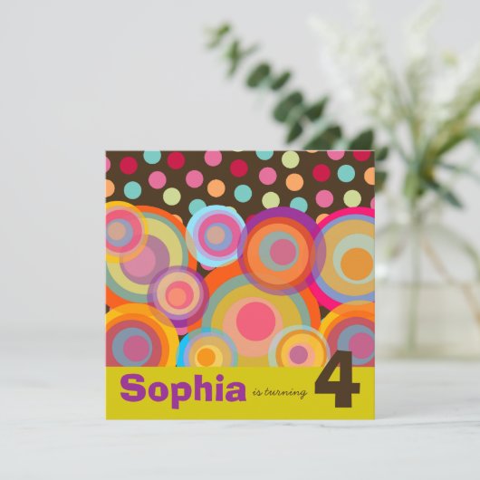 Rainbow Pop Circles Kids Verjaardagsfeestuitnodigi Kaart (Staand voorkant)
