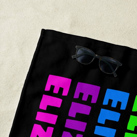 Rainbow Pride Name Fade Strandlaken (In situ)