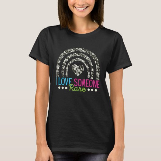 Rainbow Rare Disease Awareness I Love Someone Rare T-shirt (Voorkant)