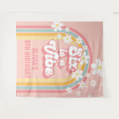 Rainbow Retro Six is a Vibe Groovy 6e Verjaardag Wandkleed (Voorkant (horizontaal))