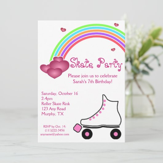 Rainbow Roller Schaats Birthday Uitnodiging (Staand voorkant)