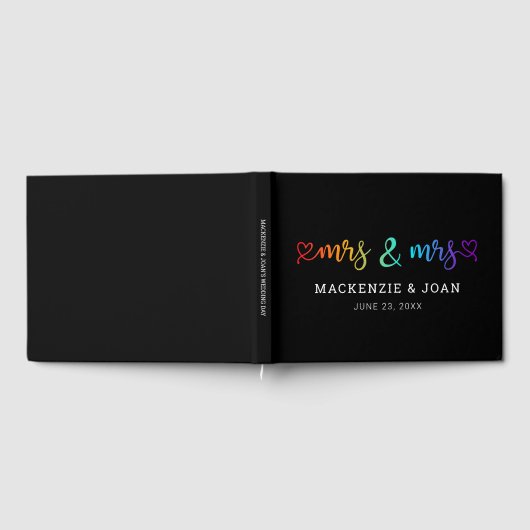 Rainbow Script Black Mrs & Mrs Lesbian Wedding Gastenboek (Volledig)