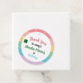 Rainbow & Shamrock Lucky One First Birthday Bedankjes Labels (In situ)