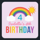 Rainbow Sky Paarse meisjes Verjaardagsfeest Vierkante Sticker<br><div class="desc">Deze super schattige meid verjaardagsfeestgunst sticker heeft een kleurrijk felle regenboogontwerp met pluizige wolken en zomerzonneschijn. Personaliseer met de naam en het jaar van uw kind. Lichte lavendel paarse achtergrond met meisjesachtige regenboogkleuren: rood,  sinaasappel,  geel,  hete roze,  groen,  blauwgroen,  koningsblauw en violet paars.</div>