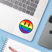 Rainbow Smiley Face Sticker (Laptop met iPhone)
