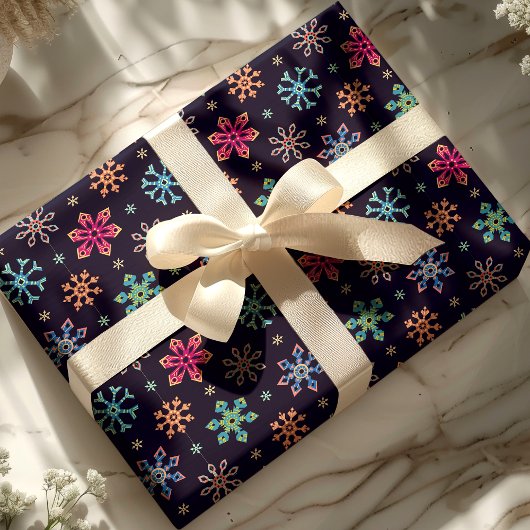 Rainbow Snowflakes Navy Blue Christmas Cadeaupapier