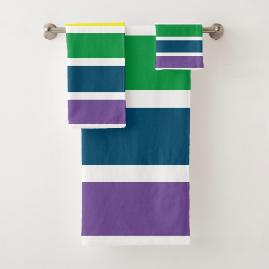 Rainbow Striped Bad Handdoek (Insitu)