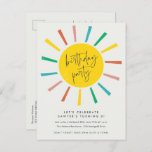 Rainbow Sun Script Kids Birthday Party Uitnodiging Briefkaart<br><div class="desc">Een kleurrijke leuke verjaardagsfeestuitnodiging met regenboogzon en modern script. Klik uitgeven knoop om dit ontwerp met uw details aan te passen.</div>