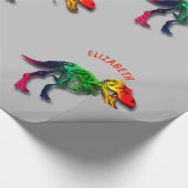 Rainbow T rex Funny Fossil met Jouw naam Cadeaupapier (Hoek)