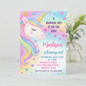 Rainbow Unicorn Birthday Uitnodiging (Staand voorkant)